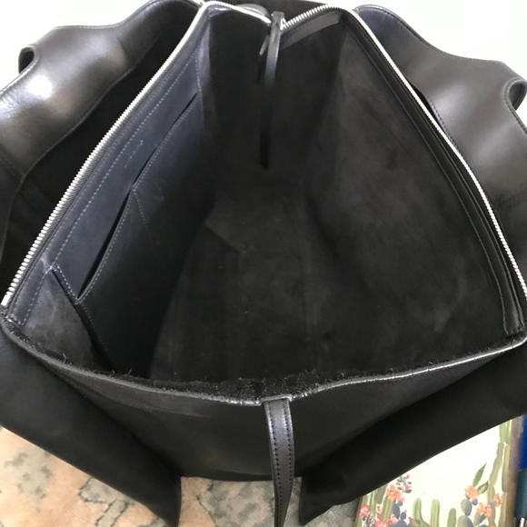 Celine Medium Trifold Bag - Picture 3 of 3